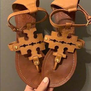 TORY BURCH SANDALS (6.5)